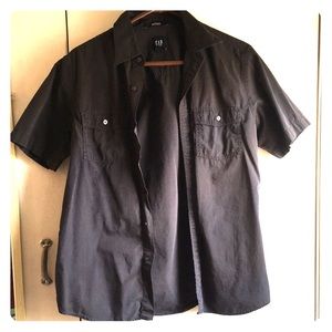 GAP charcoal shirt
